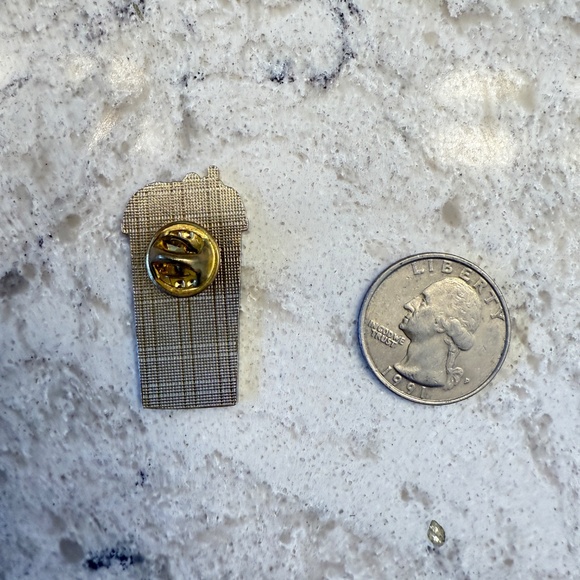 Dr. Jart+ push pin - Picture 3 of 3